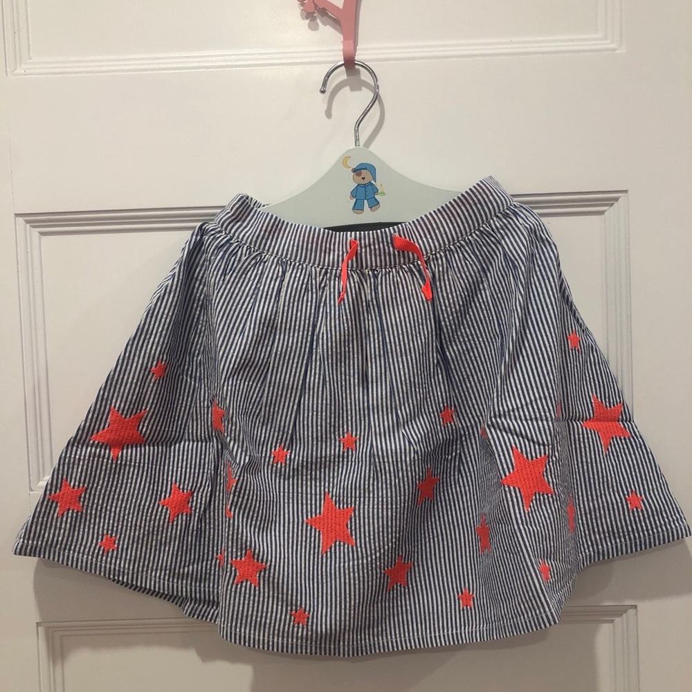 Mini Boden seersucker skirt with embroidered stars 7-8y NEW